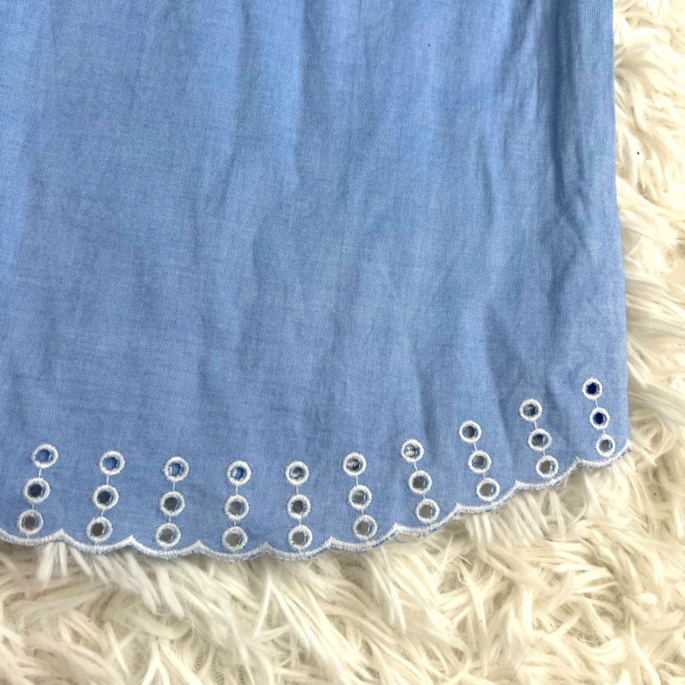 J. Crew Blue White Eyelet Embroidered Sleeveless Chambray Tank - Size 6 - Picture 2 of 8